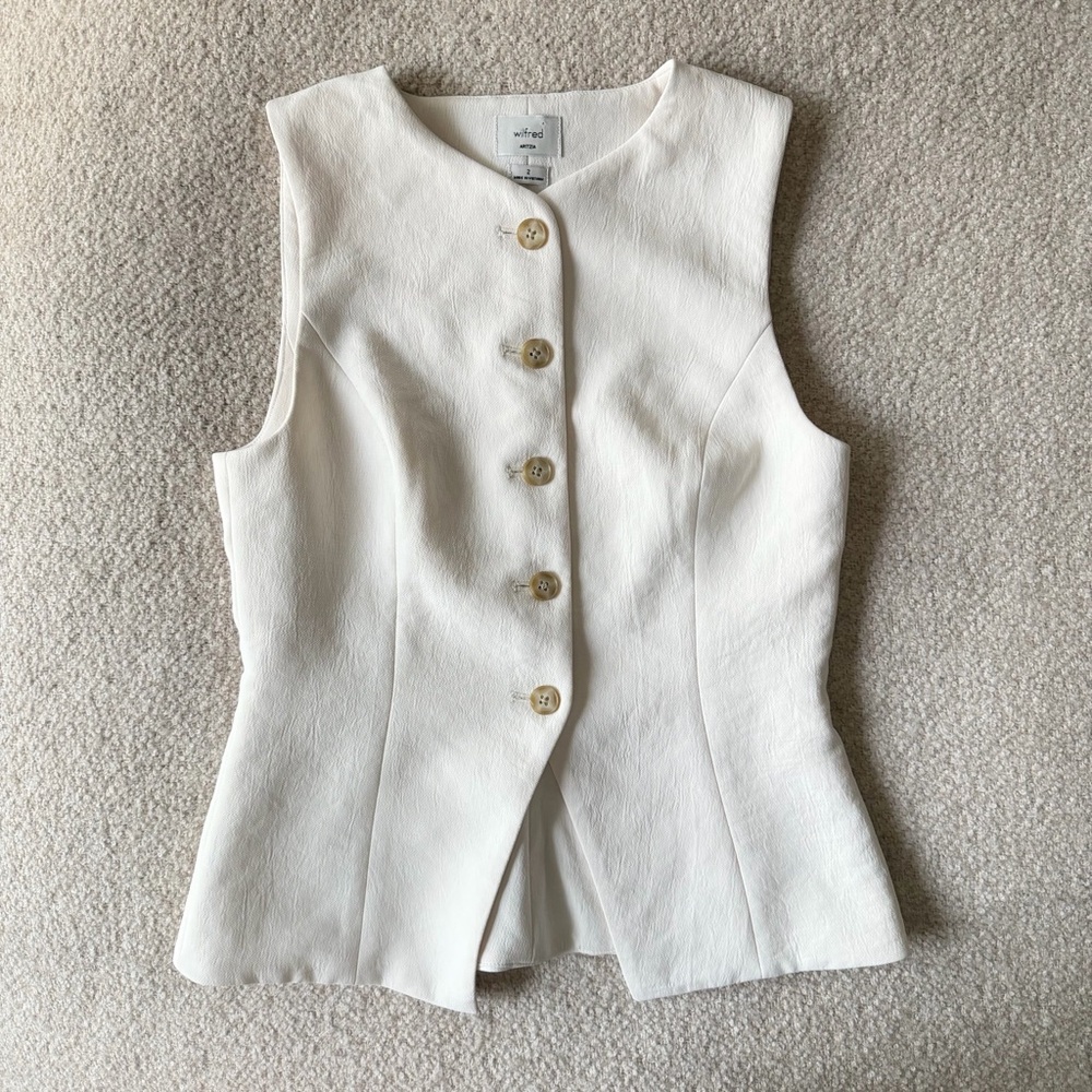 Aritzia Regal Vest